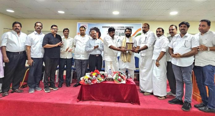 ഉമ്മൻ ചാണ്ടിയുടെ പാത പിന്തുടർന്ന് സംശുദ്ധ രാഷ്ട്രീയ പ്രവർത്തനം നടത്തും ; ചാണ്ടി ഉമ്മൻ എംഎൽഎ ഉമ്മൻ ചാണ്ടിയുടെ പാത പിന്തുടർന്ന് സംശുദ്ധ രാഷ്ട്രീയ പ്രവർത്തനം നടത്തും ; ചാണ്ടി ഉമ്മൻ എംഎൽഎ