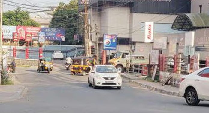തിരുവല്ല – മല്ലപ്പള്ളി – ചേലക്കൊമ്പ് റോഡിന്റെ സ്ഥലമേറ്റെടുപ്പ് നടപടികൾ വേഗത്തിലാക്കാൻ മന്ത്രിതല യോഗത്തിൽ സമയക്രമം നിശ്ചയിച്ചു തിരുവല്ല – മല്ലപ്പള്ളി – ചേലക്കൊമ്പ് റോഡിന്റെ സ്ഥലമേറ്റെടുപ്പ് നടപടികൾ വേഗത്തിലാക്കാൻ മന്ത്രിതല യോഗത്തിൽ സമയക്രമം നിശ്ചയിച്ചു