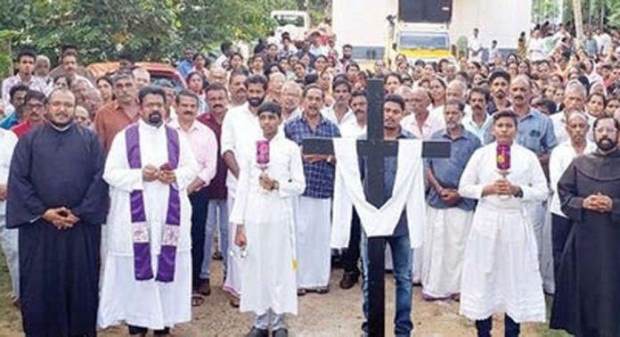 റാന്നിയിലെ ക്രൈസ്തവസഭകൾ 40-ാംവെള്ളി ആചരിച്ചു റാന്നിയിലെ ക്രൈസ്തവസഭകൾ 40-ാംവെള്ളി ആചരിച്ചു