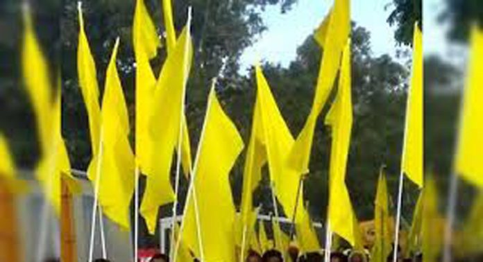 നാരങ്ങാനം എസ്എൻഡിപി ശാഖയിൽ പൊതുസമ്മേളനം നടന്നു നാരങ്ങാനം എസ്എൻഡിപി ശാഖയിൽ പൊതുസമ്മേളനം നടന്നു