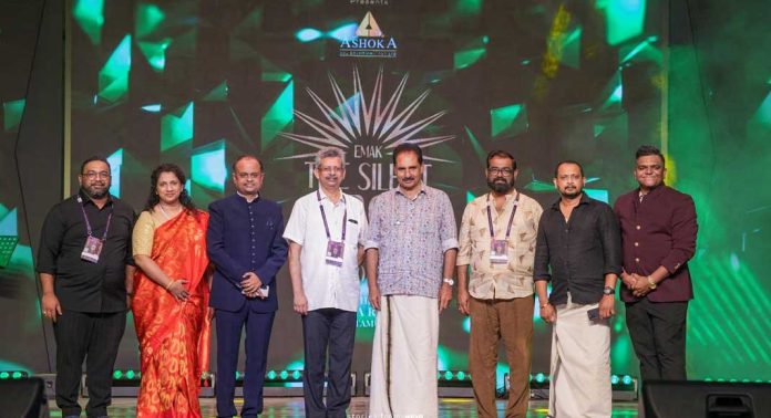 ‘ഇമാക് ‘ സൈലന്റ് ഹീറോസ് അവാർഡുകൾ – 2025 വിതരണം ചെയ്തു ‘ഇമാക് ‘ സൈലന്റ് ഹീറോസ് അവാർഡുകൾ – 2025 വിതരണം ചെയ്തു