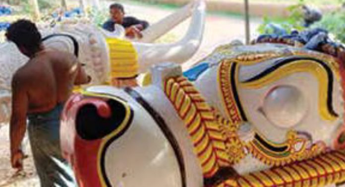 പള്ളിക്കൽ കണ്ഠാളസ്വാമിക്ഷേത്രത്തില് തിരുമുമ്പിൽ വേല ഇന്നുമുതൽ പള്ളിക്കൽ കണ്ഠാളസ്വാമിക്ഷേത്രത്തില് തിരുമുമ്പിൽ വേല ഇന്നുമുതൽ