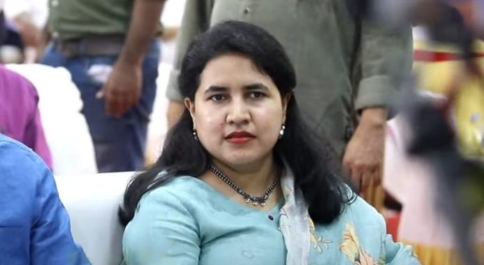 മാസപ്പടിക്കേസ് ; സിഎംആര്എല് നല്കിയ ഹര്ജി ഡൽഹി ഹൈക്കോടതി ഇന്ന് പരിഗണിക്കും മാസപ്പടിക്കേസ് ; സിഎംആര്എല് നല്കിയ ഹര്ജി ഡൽഹി ഹൈക്കോടതി ഇന്ന് പരിഗണിക്കും
