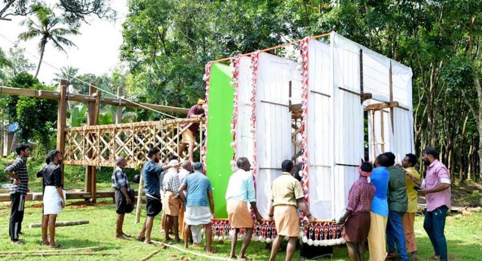 വെട്ടൂര് ആയിരവില്ലൻ ക്ഷേത്രത്തിലെ കെട്ടുകാഴ്ച്ച ഏപ്രിൽ 11ന് വെട്ടൂര് ആയിരവില്ലൻ ക്ഷേത്രത്തിലെ കെട്ടുകാഴ്ച്ച ഏപ്രിൽ 11ന്