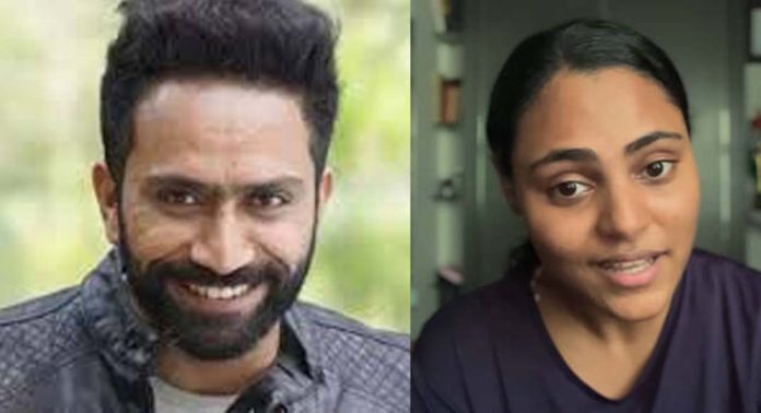 സിനിമ സെറ്റിലെ ലഹരി ഉപയോഗം ; നടൻ ഷൈൻ ടോം ചാക്കോയ്ക്കെതിരെ പരാതി നൽകി നൽകി വിൻസി അലോഷ്യസ് സിനിമ സെറ്റിലെ ലഹരി ഉപയോഗം ; നടൻ ഷൈൻ ടോം ചാക്കോയ്ക്കെതിരെ പരാതി നൽകി നൽകി വിൻസി അലോഷ്യസ്