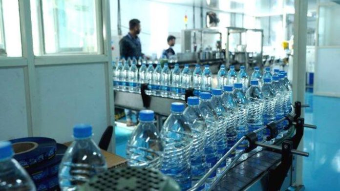 സംസ്ഥാന സർക്കാരിന്റെ ‘ഹില്ലി അക്വ’ പ്ളാന്റ് കോഴിക്കോട്ട് വരുന്നു സംസ്ഥാന സർക്കാരിന്റെ ‘ഹില്ലി അക്വ’ പ്ളാന്റ് കോഴിക്കോട്ട് വരുന്നു