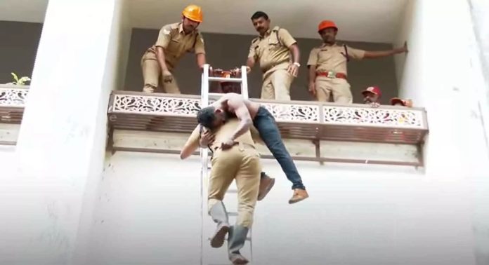 സംസ്ഥാനത്ത് സിവിൽ ഡിഫൻസ് മോക് ഡ്രിൽ ആരംഭിച്ചു സംസ്ഥാനത്ത് സിവിൽ ഡിഫൻസ് മോക് ഡ്രിൽ ആരംഭിച്ചു