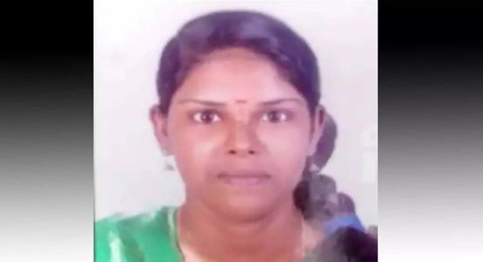 17 വയസ്സുകാരിയെ തീ കൊളുത്തിക്കൊന്ന കേസ് ; പ്രതി സജിലിന് ജീവപര്യന്തം 17 വയസ്സുകാരിയെ തീ കൊളുത്തിക്കൊന്ന കേസ് ; പ്രതി സജിലിന് ജീവപര്യന്തം