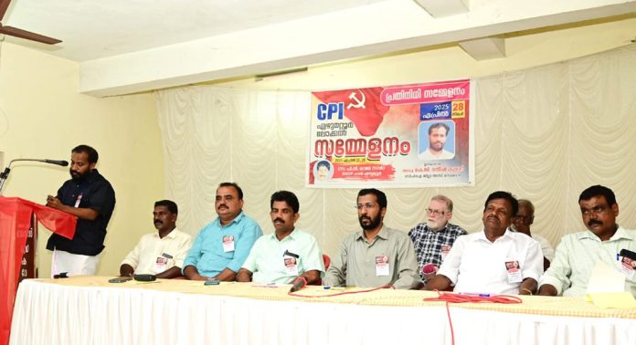 എഴുമറ്റൂര് തിരുവല്ല റൂട്ടില് കെ.എസ്.ആര്.ടി.സി ബസ് സര്വ്വീസ് പുനരാരംഭിക്കണം : സി.പി.ഐ എഴുമറ്റൂര് തിരുവല്ല റൂട്ടില് കെ.എസ്.ആര്.ടി.സി ബസ് സര്വ്വീസ് പുനരാരംഭിക്കണം : സി.പി.ഐ