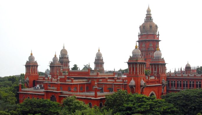സാമ്പത്തികത്തട്ടിപ്പിന്റെ ഇരകൾക്ക് പണം തിരിച്ചുപിടിച്ച് നൽകേണ്ടത് അന്വേഷണ ഏജൻസി സാമ്പത്തികത്തട്ടിപ്പിന്റെ ഇരകൾക്ക് പണം തിരിച്ചുപിടിച്ച് നൽകേണ്ടത് അന്വേഷണ ഏജൻസി