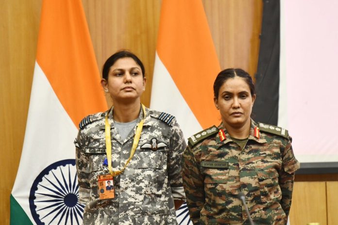 വ്യോമിക സിങ്ങിന്റെയും സോഫിയ ഖുറേഷിയുടെയും പേരിൽ വ്യാജ എക്സ് അക്കൗണ്ട് വ്യോമിക സിങ്ങിന്റെയും സോഫിയ ഖുറേഷിയുടെയും പേരിൽ വ്യാജ എക്സ് അക്കൗണ്ട്