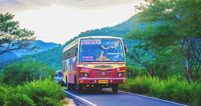 ഈ മാസം 22ന് കെഎസ്ആർടിസി സമ്പൂർണ ഓൺലൈൻ പണമിടപാടിലേക്ക് ഈ മാസം 22ന് കെഎസ്ആർടിസി സമ്പൂർണ ഓൺലൈൻ പണമിടപാടിലേക്ക്