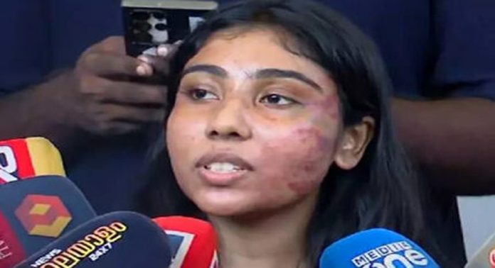 ബാർ അസോസിയേഷൻ തനിക്കെതിരെയാണെന്ന് താൻ എവിടെയും പറഞ്ഞിട്ടില്ലെന്ന് മർദ്ദനമേറ്റ അഭിഭാഷക ബാർ അസോസിയേഷൻ തനിക്കെതിരെയാണെന്ന് താൻ എവിടെയും പറഞ്ഞിട്ടില്ലെന്ന് മർദ്ദനമേറ്റ അഭിഭാഷക