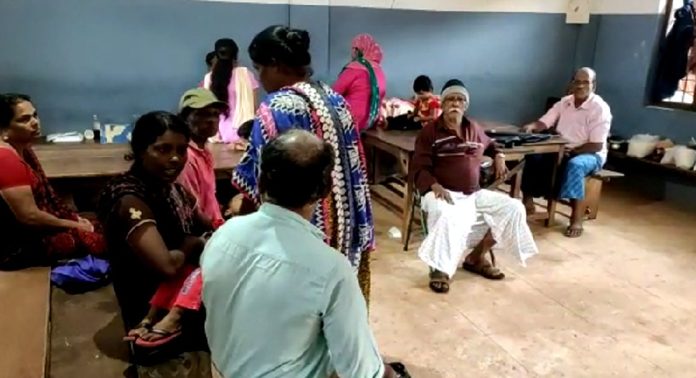 ശക്തമായ മഴയെ തുടർന്ന് തിരുവനന്തപുരം ജില്ലയില് ദുരിതാശ്വാസ ക്യാമ്പുകള് തുറന്നു ശക്തമായ മഴയെ തുടർന്ന് തിരുവനന്തപുരം ജില്ലയില് ദുരിതാശ്വാസ ക്യാമ്പുകള് തുറന്നു