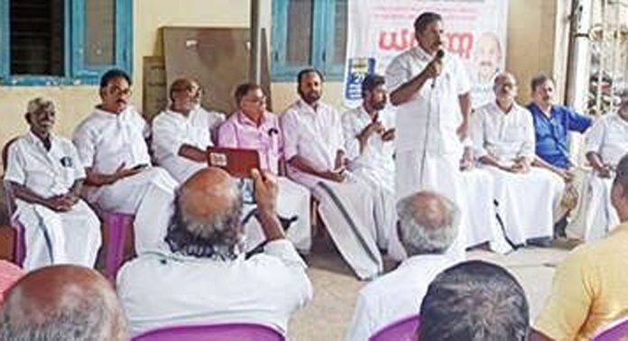 കർഷക കോൺഗ്രസ് പന്തളം മണ്ഡലം കമ്മിറ്റി കൃഷിഭവനിലേക്ക് മാർച്ച് നടത്തി കർഷക കോൺഗ്രസ് പന്തളം മണ്ഡലം കമ്മിറ്റി കൃഷിഭവനിലേക്ക് മാർച്ച് നടത്തി
