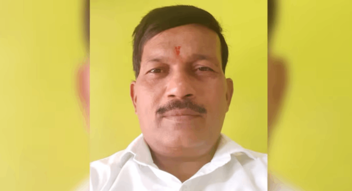 നഗ്നതാപ്രദര്ശനം നടത്തിയ പഞ്ചായത്ത് നേതാവിനെ ബിജെപി പുറത്താക്കി നഗ്നതാപ്രദര്ശനം നടത്തിയ പഞ്ചായത്ത് നേതാവിനെ ബിജെപി പുറത്താക്കി