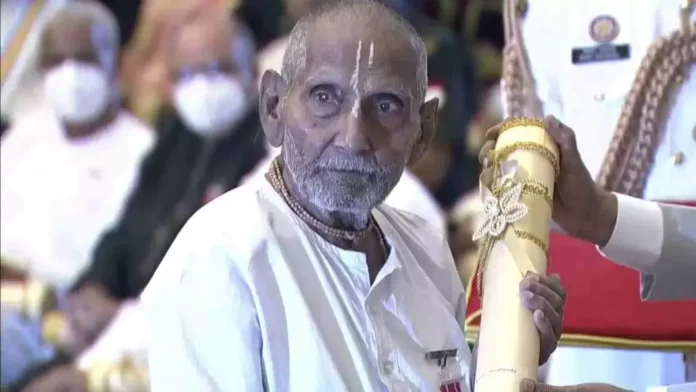 ആത്മീയ ഗുരുവും യോഗ പരിശീലകനുമായ പത്മശ്രീ ബാബ ശിവാനന്ദ് 128-ാം വയസ്സില് അന്തരിച്ചു ആത്മീയ ഗുരുവും യോഗ പരിശീലകനുമായ പത്മശ്രീ ബാബ ശിവാനന്ദ് 128-ാം വയസ്സില് അന്തരിച്ചു