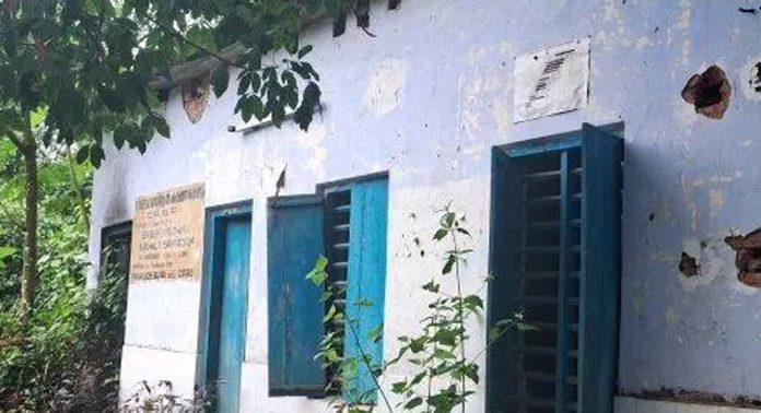 ഫണ്ട് അനുവദിച്ചിട്ടും അരയിനിക്കോണം അങ്കണവാടി കെട്ടിട നിര്മ്മാണം നടന്നില്ല ഫണ്ട് അനുവദിച്ചിട്ടും അരയിനിക്കോണം അങ്കണവാടി കെട്ടിട നിര്മ്മാണം നടന്നില്ല