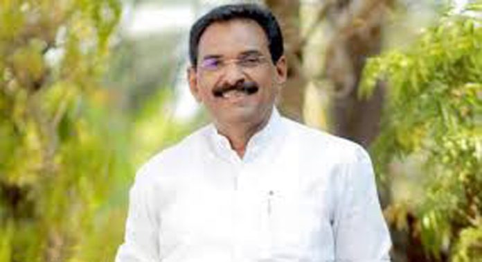 കെ.പി.സി.സി പ്രസിഡന്റ് അഡ്വ. സണ്ണി ജോസഫിനെതിരെ വെള്ളാപ്പള്ളി നടേശൻ നടത്തിയ പ്രസ്താവനയില് പ്രതികരിച്ച് ആന്റോ ആന്റണി എംപി കെ.പി.സി.സി പ്രസിഡന്റ് അഡ്വ. സണ്ണി ജോസഫിനെതിരെ വെള്ളാപ്പള്ളി നടേശൻ നടത്തിയ പ്രസ്താവനയില് പ്രതികരിച്ച് ആന്റോ ആന്റണി എംപി