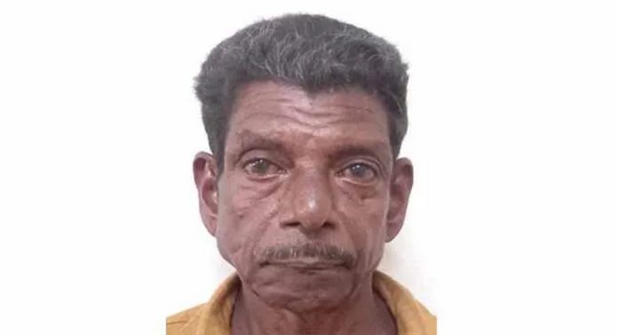 അബ്കാരി കേസില് ജാമ്യത്തില് ഇറങ്ങി മുങ്ങി ; പ്രതിയെ വെച്ചൂച്ചിറ പോലീസ് പിടികൂടി അബ്കാരി കേസില് ജാമ്യത്തില് ഇറങ്ങി മുങ്ങി ; പ്രതിയെ വെച്ചൂച്ചിറ പോലീസ് പിടികൂടി