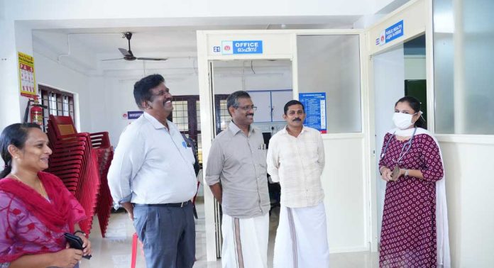 മികവിൻ്റെ കേന്ദ്രമായി നഗരസഭാ ആരോഗ്യ കേന്ദ്രം നേടിയത് 97.75 % സ്കോർ മികവിൻ്റെ കേന്ദ്രമായി നഗരസഭാ ആരോഗ്യ കേന്ദ്രം നേടിയത് 97.75 % സ്കോർ
