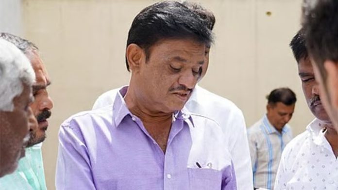 ബിജെപി എംഎൽഎയുടെ നേതൃത്വത്തിൽ തന്നെ കൂട്ടബലാത്സംഗം ചെയ്യിപ്പിച്ചെന്ന പരാതിയുമായി യുവതി ബിജെപി എംഎൽഎയുടെ നേതൃത്വത്തിൽ തന്നെ കൂട്ടബലാത്സംഗം ചെയ്യിപ്പിച്ചെന്ന പരാതിയുമായി യുവതി