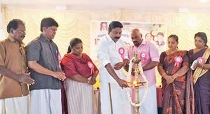 ചെങ്ങന്നൂർ ഭാരതീയ വേലൻ സൊസൈറ്റി ജില്ലാ വാർഷിക സമ്മേളനം ഉദ്ഘാടനം ചെയ്തു ചെങ്ങന്നൂർ ഭാരതീയ വേലൻ സൊസൈറ്റി ജില്ലാ വാർഷിക സമ്മേളനം ഉദ്ഘാടനം ചെയ്തു