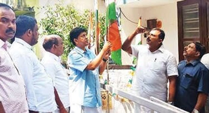 ഐഎൻടിയുസി ചെങ്ങന്നൂർ റീജണൽ കമ്മിറ്റി ഐഎൻടിയുസി സ്ഥാപനദിനം പതാകാദിനമായി ആചരിച്ചു ഐഎൻടിയുസി ചെങ്ങന്നൂർ റീജണൽ കമ്മിറ്റി ഐഎൻടിയുസി സ്ഥാപനദിനം പതാകാദിനമായി ആചരിച്ചു