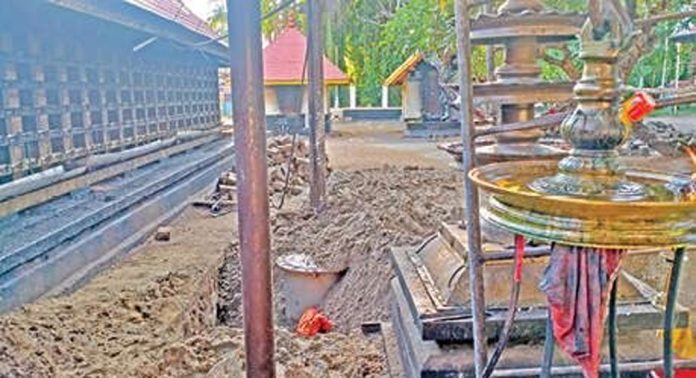 ചെട്ടികുളങ്ങരക്ഷേത്രത്തിലെ കെടാവിളക്കിലെ എണ്ണ സംഭരിക്കാൻ ടാങ്ക് സ്ഥാപിക്കുന്നു ചെട്ടികുളങ്ങരക്ഷേത്രത്തിലെ കെടാവിളക്കിലെ എണ്ണ സംഭരിക്കാൻ ടാങ്ക് സ്ഥാപിക്കുന്നു