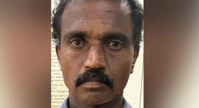13 കാരിയോട് ലൈംഗിക അതിക്രമം കാട്ടിയയാളെ പന്തളം പോലീസ് പിടികൂടി 13 കാരിയോട് ലൈംഗിക അതിക്രമം കാട്ടിയയാളെ പന്തളം പോലീസ് പിടികൂടി