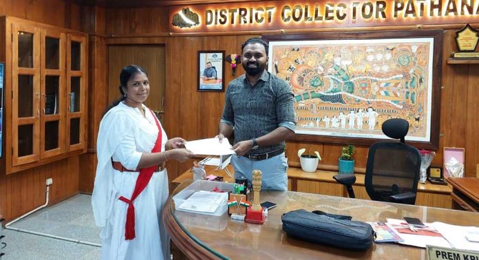 ജില്ലയിലെ ആദ്യ വനിതാ ദഫേദാര് ചുമതലയേറ്റു ജില്ലയിലെ ആദ്യ വനിതാ ദഫേദാര് ചുമതലയേറ്റു