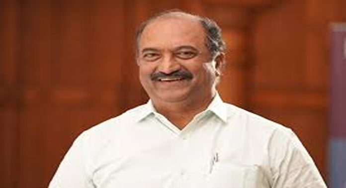 പെൻഷൻ വീട്ടിലെത്തിക്കുന്നതിന്റെ ഇൻസെന്റിവായി 40.50 കോടി രൂപ അനുവദിച്ചുവെന്ന് ധനമന്ത്രി പെൻഷൻ വീട്ടിലെത്തിക്കുന്നതിന്റെ ഇൻസെന്റിവായി 40.50 കോടി രൂപ അനുവദിച്ചുവെന്ന് ധനമന്ത്രി