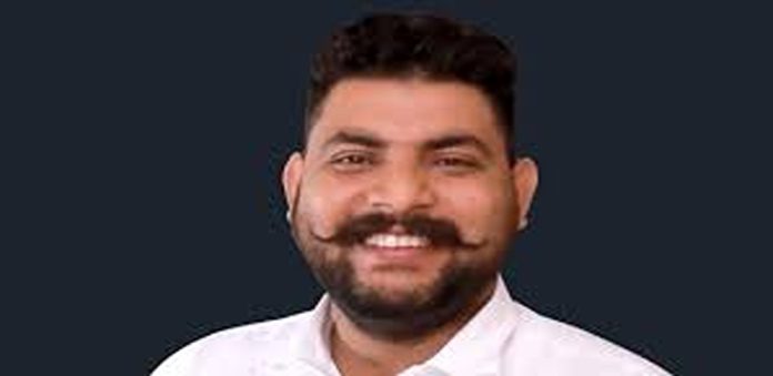 അമൃത്സറിൽ അകാലിദൾ നേതാവിനെ വെടിവെച്ച് കൊലപ്പെടുത്തി അമൃത്സറിൽ അകാലിദൾ നേതാവിനെ വെടിവെച്ച് കൊലപ്പെടുത്തി