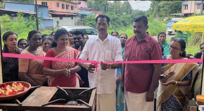 മല്ലപ്പുഴശ്ശേരി ഗ്രാമപഞ്ചായത്തിലെ കുടുംബശ്രീ കഫേ ഉദ്ഘാടനം ചെയ്തു മല്ലപ്പുഴശ്ശേരി ഗ്രാമപഞ്ചായത്തിലെ കുടുംബശ്രീ കഫേ ഉദ്ഘാടനം ചെയ്തു