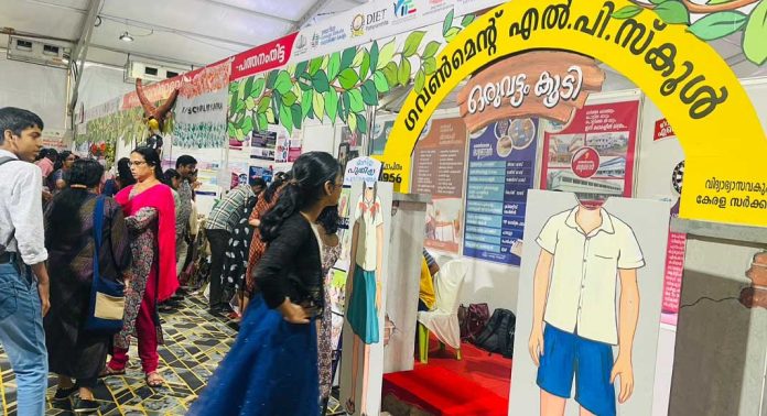 ഒരു വട്ടം കൂടി…തിരുമുറ്റത്തെത്തുവാന് മോഹം ഒരു വട്ടം കൂടി…തിരുമുറ്റത്തെത്തുവാന് മോഹം
