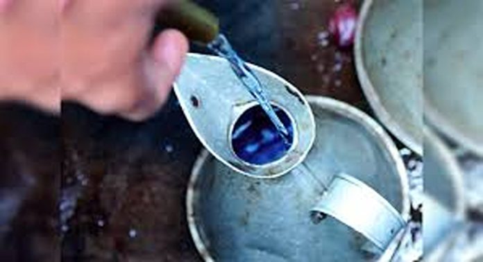 എല്ലാ റേഷൻ കാർഡുകാർക്കും ഈ മാസം മുതൽ മണ്ണെണ്ണ വിതരണം ചെയ്യും എല്ലാ റേഷൻ കാർഡുകാർക്കും ഈ മാസം മുതൽ മണ്ണെണ്ണ വിതരണം ചെയ്യും