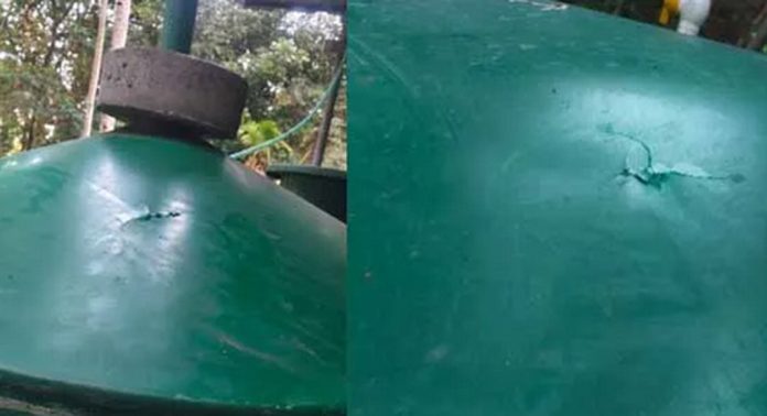 കടമ്പനാട് ക്ഷീരകര്ഷകയുടെ വീട്ടിലെ ബയോഗ്യാസ് പ്ലാന്റ് സാമൂഹിക വിരുദ്ധര് തകര്ത്തു കടമ്പനാട് ക്ഷീരകര്ഷകയുടെ വീട്ടിലെ ബയോഗ്യാസ് പ്ലാന്റ് സാമൂഹിക വിരുദ്ധര് തകര്ത്തു