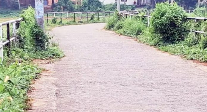 അവതാളത്തിലായി കോഴഞ്ചേരി നാലുമണിക്കാറ്റ് അവതാളത്തിലായി കോഴഞ്ചേരി നാലുമണിക്കാറ്റ്