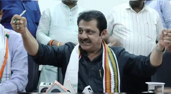 ചാവേർ ബോംബായി പാക്കിസ്ഥാനിലേക്ക് പോകാൻ തയാറാണെന്ന് കർണാടക മന്ത്രി സമീർ അഹമ്മദ് ഖാൻ ചാവേർ ബോംബായി പാക്കിസ്ഥാനിലേക്ക് പോകാൻ തയാറാണെന്ന് കർണാടക മന്ത്രി സമീർ അഹമ്മദ് ഖാൻ