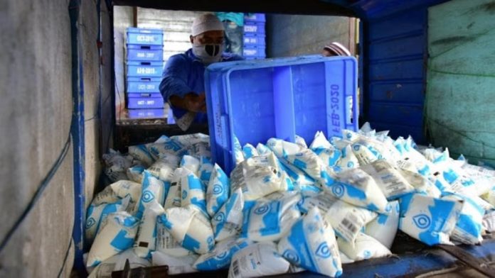 മിൽമ ജീവനക്കാരുടെ അനിശ്ചിതകാല സമരം പിൻവലിച്ചു മിൽമ ജീവനക്കാരുടെ അനിശ്ചിതകാല സമരം പിൻവലിച്ചു
