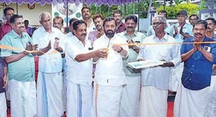 വടക്കൻ കോയിക്കൽ ദേവീക്ഷേത്രത്തിൽ നവാഹയജ്ഞശാല സമർപ്പിച്ചു വടക്കൻ കോയിക്കൽ ദേവീക്ഷേത്രത്തിൽ നവാഹയജ്ഞശാല സമർപ്പിച്ചു