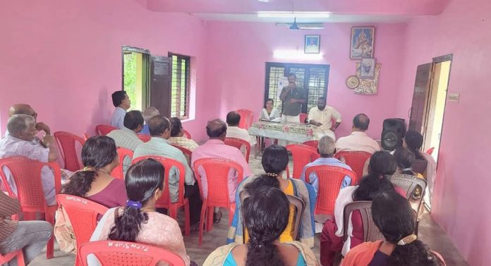 പെരുനാട് സഹകരണ ബാങ്കിലെ നിക്ഷേപകർ പണം തിരികെ കിട്ടാത്തതിൽ പ്രതിഷേധിച്ച് ആക്ഷൻ കൗൺസിൽ രൂപീകരിച്ചു പെരുനാട് സഹകരണ ബാങ്കിലെ നിക്ഷേപകർ പണം തിരികെ കിട്ടാത്തതിൽ പ്രതിഷേധിച്ച് ആക്ഷൻ കൗൺസിൽ രൂപീകരിച്ചു