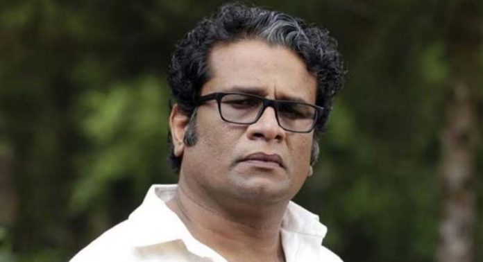 പഹൽഗാം ഭീകരാക്രമണത്തിന് തിരിച്ചടിച്ചതിൽ പ്രധാനമന്ത്രി നരേന്ദ്ര മോദിയെ വാഴ്ത്തി നടൻ ഹരീഷ് പേരടി പഹൽഗാം ഭീകരാക്രമണത്തിന് തിരിച്ചടിച്ചതിൽ പ്രധാനമന്ത്രി നരേന്ദ്ര മോദിയെ വാഴ്ത്തി നടൻ ഹരീഷ് പേരടി
