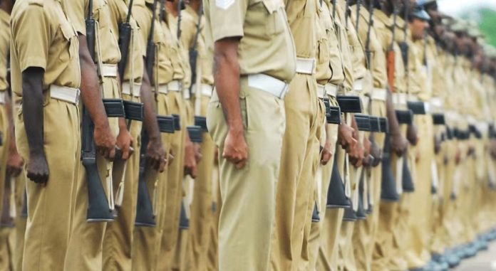 കണ്ണൂര് ജില്ലയിലെ പോലീസ് സേനയില് കൂട്ടവിരമിക്കല് ; പടിയിറങ്ങുന്നത് ഉള്പ്പെടെ 62 പേര് കണ്ണൂര് ജില്ലയിലെ പോലീസ് സേനയില് കൂട്ടവിരമിക്കല് ; പടിയിറങ്ങുന്നത് ഉള്പ്പെടെ 62 പേര്