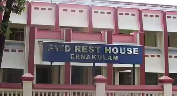 നന്മമരം ജോമോനെ തൊടാൻ പിണറായിക്കും ഭയമോ ? ആ പതിമൂന്ന് ലക്ഷം ആര് നൽകും നന്മമരം ജോമോനെ തൊടാൻ പിണറായിക്കും ഭയമോ ? ആ പതിമൂന്ന് ലക്ഷം ആര് നൽകും