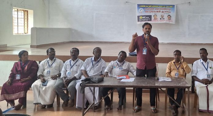 വിദ്യാഭ്യാസത്തിലൂടെ അറിവിൻെറ ചക്രവാളങ്ങൾ കീഴടക്കുകയും അധികാരത്തിലും പൊതു രംഗത്തും കടന്നുവരാൻ ദളിത് ക്രൈസ്തവർക്ക് കഴിയണം ; ഡോ. വിനിൽ പോൾ വിദ്യാഭ്യാസത്തിലൂടെ അറിവിൻെറ ചക്രവാളങ്ങൾ കീഴടക്കുകയും അധികാരത്തിലും പൊതു രംഗത്തും കടന്നുവരാൻ ദളിത് ക്രൈസ്തവർക്ക് കഴിയണം ; ഡോ. വിനിൽ പോൾ