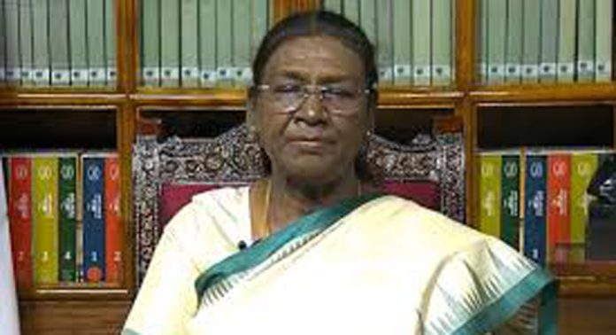 രാഷ്ട്രപതി ദ്രൗപദി മുർമു ശബരിമലയില് ദര്ശനം നടത്തും രാഷ്ട്രപതി ദ്രൗപദി മുർമു ശബരിമലയില് ദര്ശനം നടത്തും
