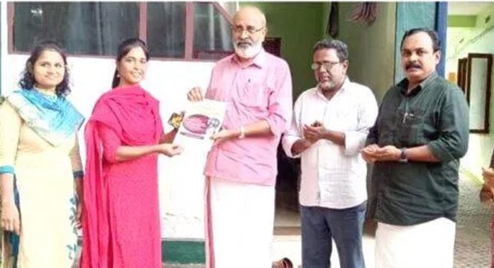 ബി.ആർ.സിയുടെ ആഭിമുഖ്യത്തിൽ കണ്ണശ്ശസ്മാരക ഗവൺമെന്റ് ഹയർസെക്കൻഡറി സ്കൂളിൽ തൊഴിലധിഷ്ഠിത കോഴ്സുകൾ ആരംഭിക്കുന്നു ബി.ആർ.സിയുടെ ആഭിമുഖ്യത്തിൽ കണ്ണശ്ശസ്മാരക ഗവൺമെന്റ് ഹയർസെക്കൻഡറി സ്കൂളിൽ തൊഴിലധിഷ്ഠിത കോഴ്സുകൾ ആരംഭിക്കുന്നു