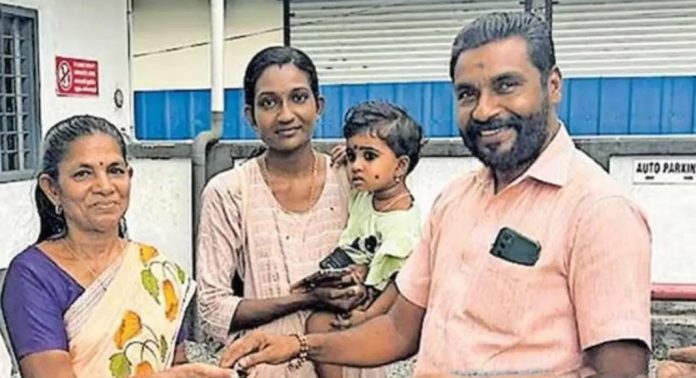 ഉപേക്ഷിക്കപ്പെട്ട നിലയിൽ കണ്ട സ്കൂട്ടർ ഫേസ്ബുക്കിൽ പോസ്റ്റായി പ്രത്യക്ഷപ്പെട്ടതിന് പിന്നാലെ ഉടമക്ക് തിരികെക്കിട്ടി ഉപേക്ഷിക്കപ്പെട്ട നിലയിൽ കണ്ട സ്കൂട്ടർ ഫേസ്ബുക്കിൽ പോസ്റ്റായി പ്രത്യക്ഷപ്പെട്ടതിന് പിന്നാലെ ഉടമക്ക് തിരികെക്കിട്ടി