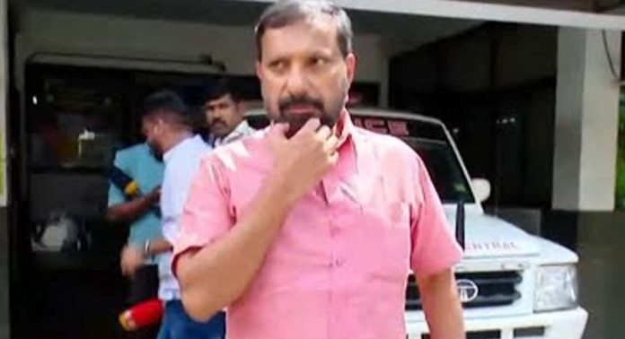 ഷാജൻ സ്കറിയയ്ക്ക് മർദ്ദനമേറ്റ സംഭവത്തിൽ വധശ്രമത്തിന് കേസെടുത്ത് പോലീസ് ഷാജൻ സ്കറിയയ്ക്ക് മർദ്ദനമേറ്റ സംഭവത്തിൽ വധശ്രമത്തിന് കേസെടുത്ത് പോലീസ്